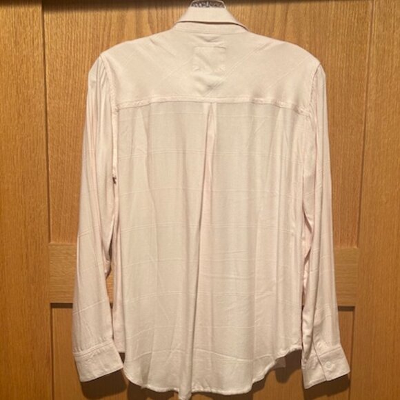 NWT RAILS Hunter Button Down Shirt – Rose Water – Size X-Small - Picture 9 of 9